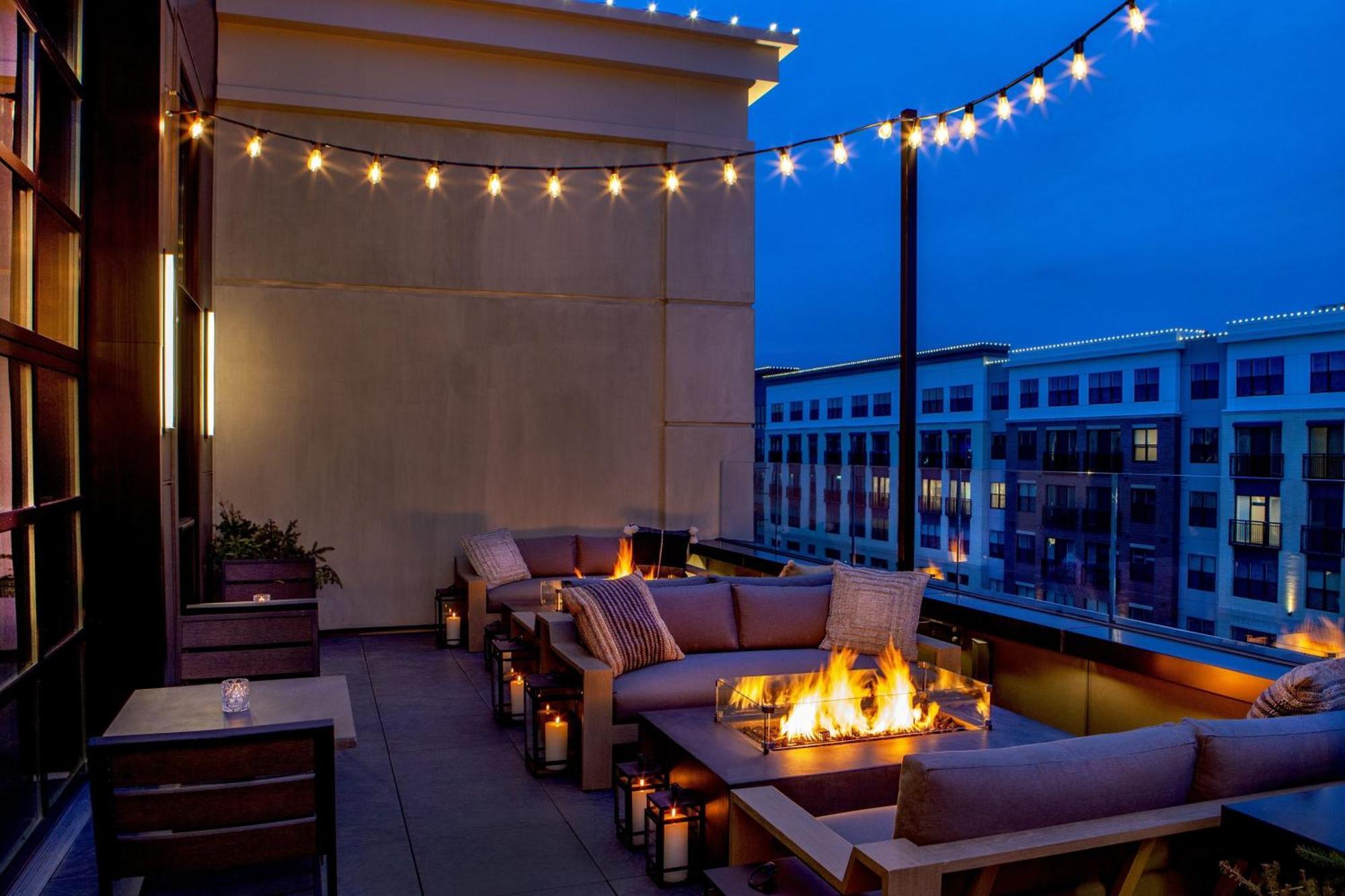 The Artisan At Tuscan Village, Salem, Nh, A Tribute Portfolio Hotel Exterior photo