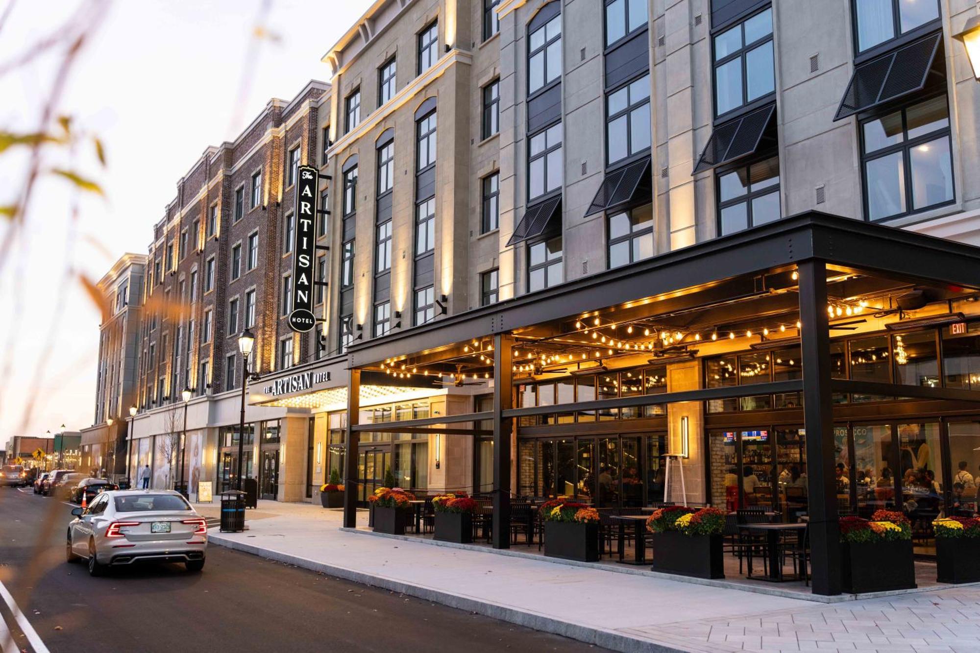 The Artisan At Tuscan Village, Salem, Nh, A Tribute Portfolio Hotel Exterior photo